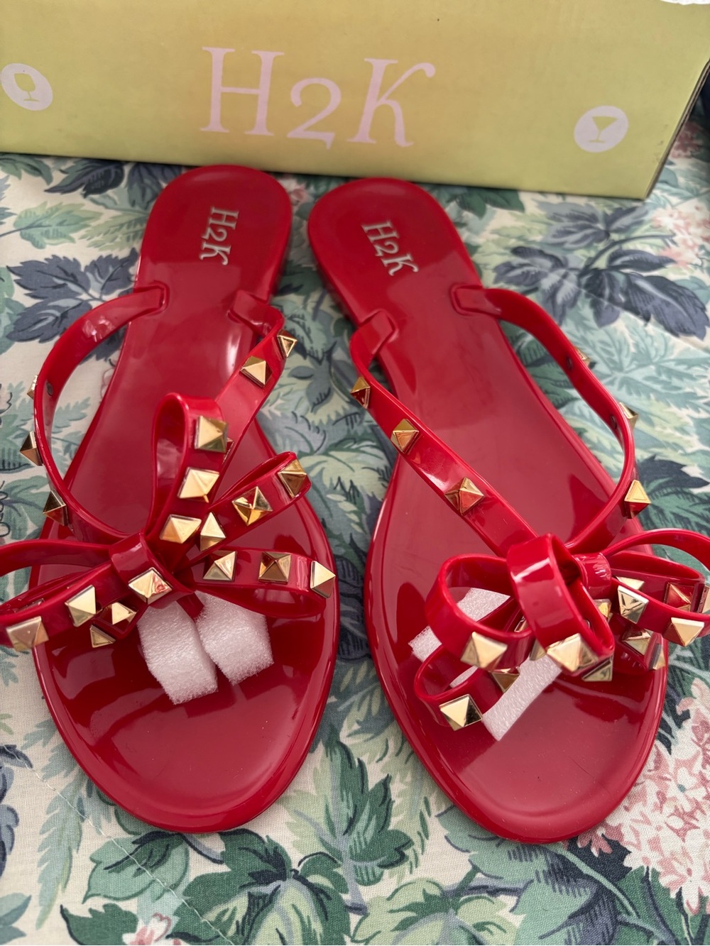 H2K Red Bow Jelly Sandals with Gold Studs